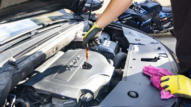 Engine Oil Changing